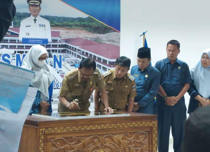 Agus Istiqlal Resmikan Komplek Baru Perkantoran Pemkab Pesisir Barat, Berikut Fasilitasnya