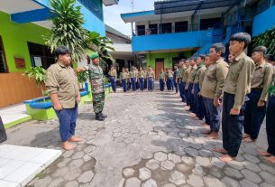 Babinsa Kel.Tipes Berikan Semangat dan Motifasi kepada generasi penerus bangsa