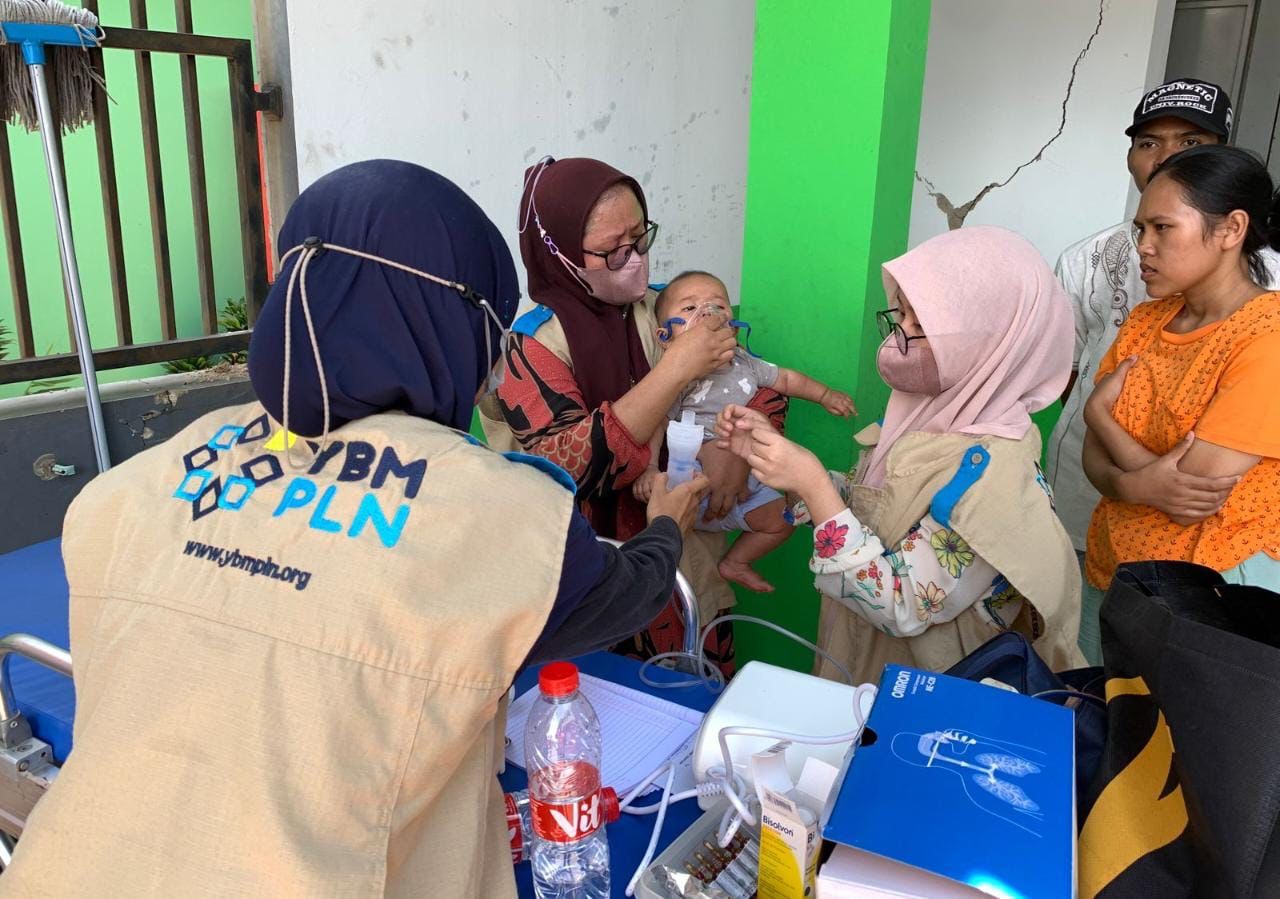 Buka Posko Kesehatan, PLN Fasilitasi Pemeriksaan dan pengobatan Warga Cianjur Pasca Gempa