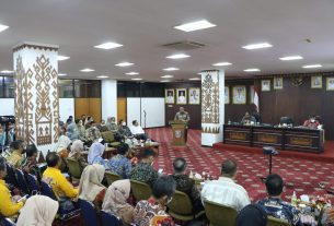 Gubernur Arinal Djunaidi Membuka Kegiatan Rapat Pleno Tim Percepatan Akses Keuangan Daerah Provinsi Lampung Semester II Tahun 2022