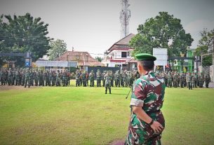 Jaga Netralitas TNI, Anggota Kodim 0726/Sukoharjo laksanakan Apel dan Pengarahan Pam Pilkades dari Dandim 0726/Sukoharjo.