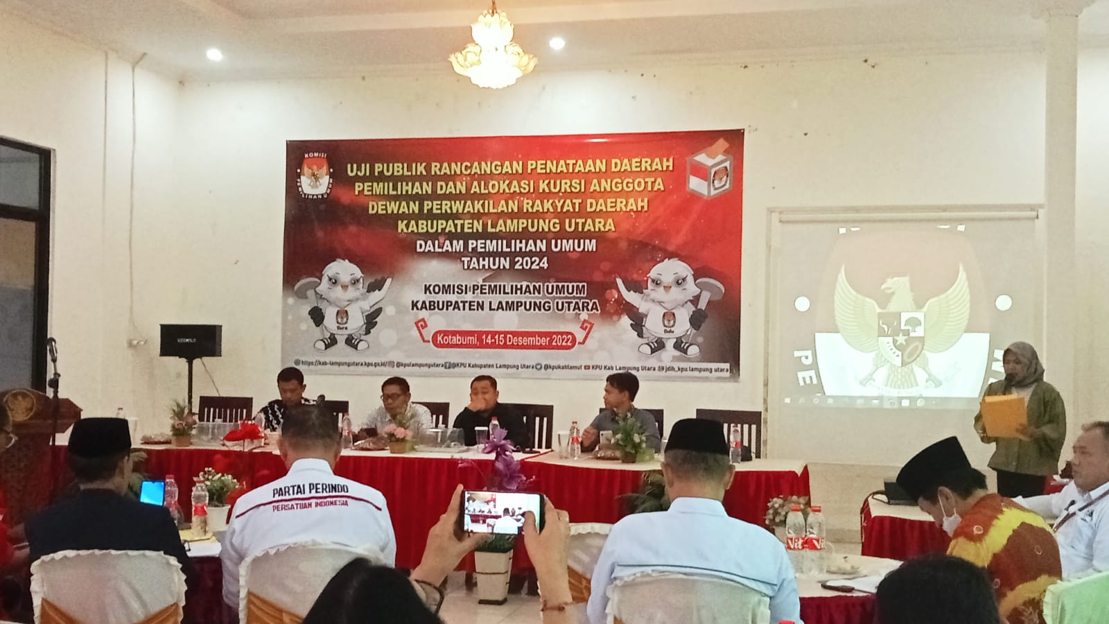 KPU Lampura bersama Parpol Uji Rancangan Penataan Dapil