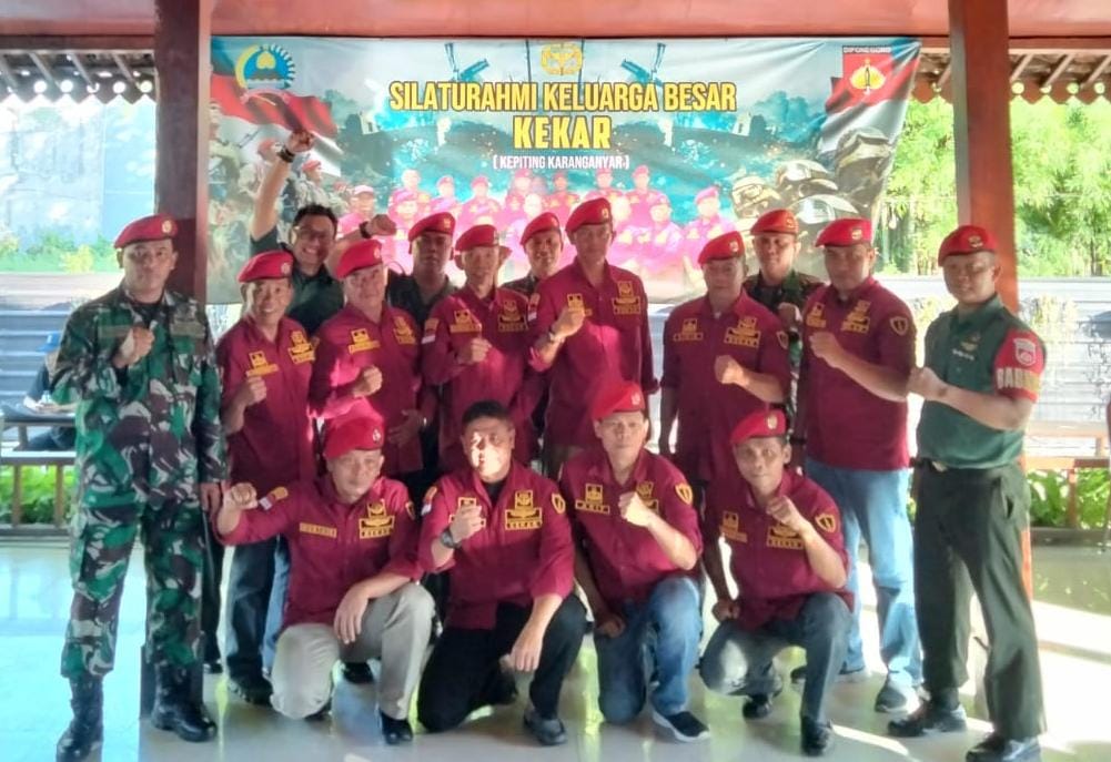 Kepiting Karanganyar (Kekar) Kodim 0727/Karanganyar Berikan Santunan Dan Bingkisan