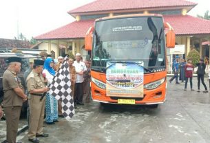 Pelepasan Jama'ah Umroh Asal Pesisir Barat Tahun 2022