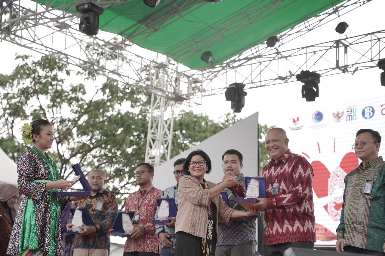 Pemberdayaan UMKM PLN Raih Penghargaan Kementerian BUMN