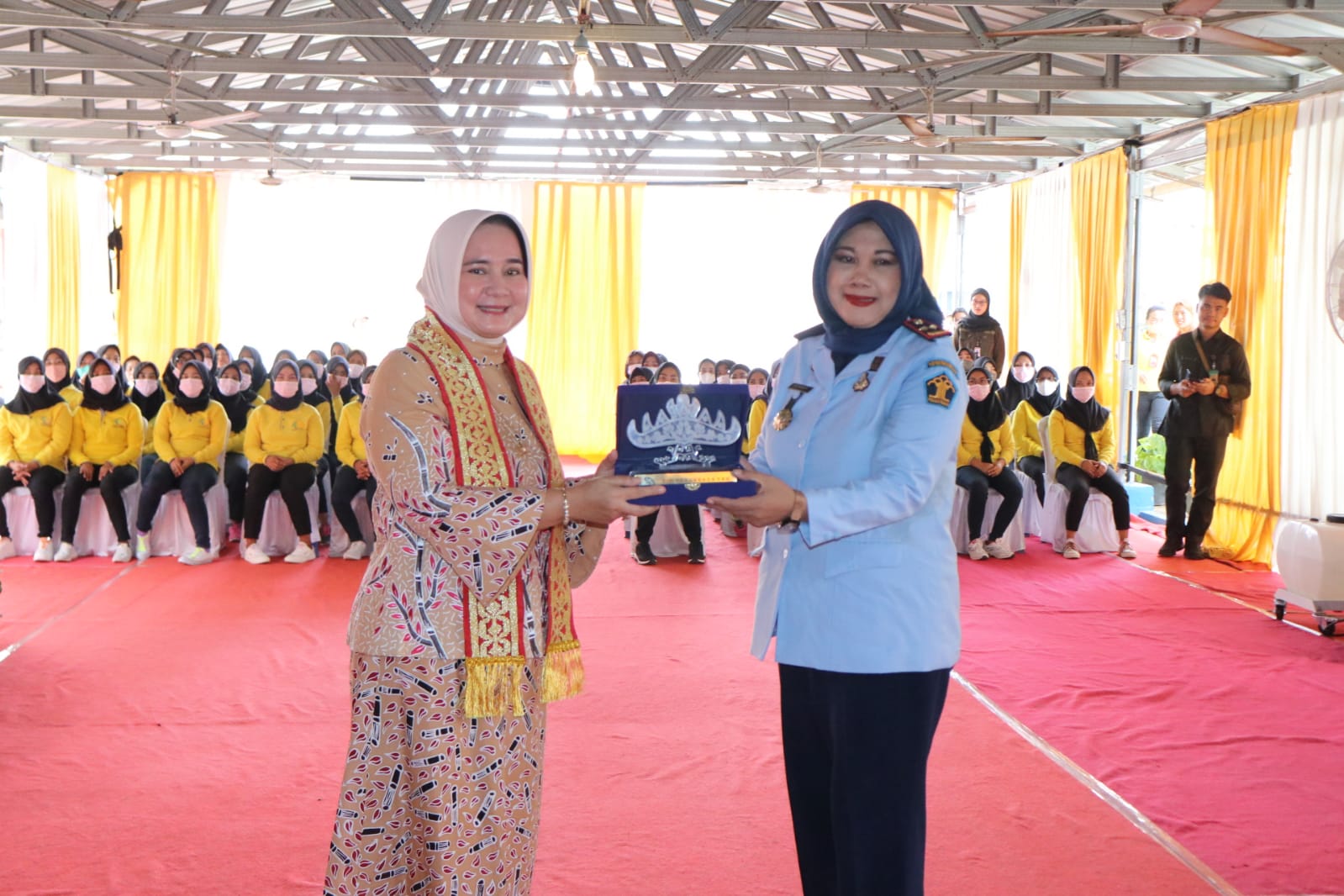 Riana Sari Arinal Hadiri Peringatan Hari Ibu di Lembaga Pemasyarakatan Perempuan Kelas II A Bandar Lampung