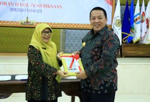 BPK Perwakilan Provinsi Lampung Serahkan Laporan Hasil Pemeriksaan Semester II Tahun 2022