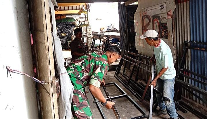 Berikan Motivasi, Anggota Koramil Nogosari Sambangi Wilayah Binaan