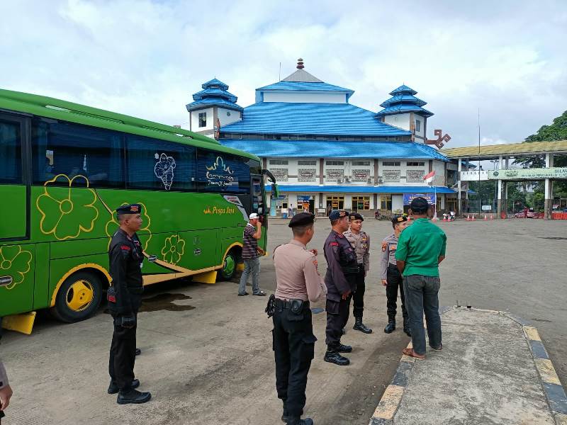 Polda Lampung Tingkatkan Patroli KRYD Cegah C3 dan Gangguan Kamtibmas di Terminal dan Pasar