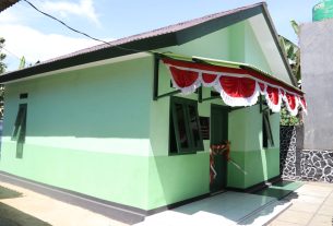 Walikota Eva Dwiana Resmikan Tiga Unit Rumah Program Bedah RTLH Kodim 0410/KBL