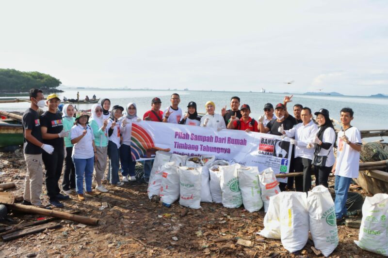 1-Peringati HPSN 2023, Pemprov Lampung Gelar Kegiatan Bersih-bersih di Pantai Payang Panjang1-Peringati HPSN 2023, Pemprov Lampung Gelar Kegiatan Bersih-bersih di Pantai Payang Panjang