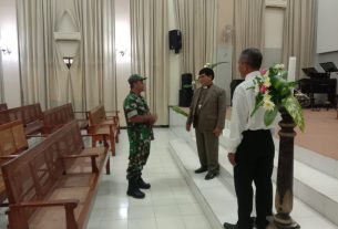 Babinsa Kratonan Sambangi Gereja GKJ Joyodiningratan