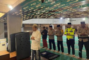 KAPOLRES TUBABA SAFARI SHOLAT SUBUH DI MASJID BAITUS SHOBUR ISLAMIC CENTER TUBABA