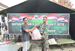 Pangdam IV/Diponegoro Bantu Warga Terdampak Banjir Di Sukoharjo