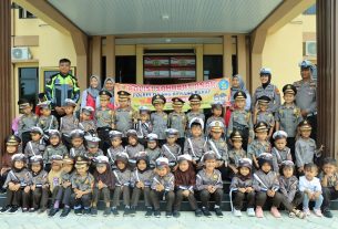 Polisi Sahabat Anak, Polres Tulang Bawang Barat Terima Kunjungan Anak TK