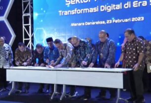 Satu-satunya di Lampung, IIB Darmajaya - Kemenkominfo Menandatangani Kerja Sama Literasi Digital