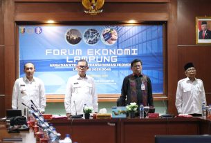 Sekdaprov Lampung Buka Forum Group Discussion Arah dan Strategi Transformasi Ekonomi Lampung 2025-2045