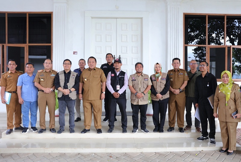 Tahapan Pemilu Serentak 2024, KPU Lampung Laksanakan Coklit kepada Gubernur Arinal Djunaidi di Mahan Agung