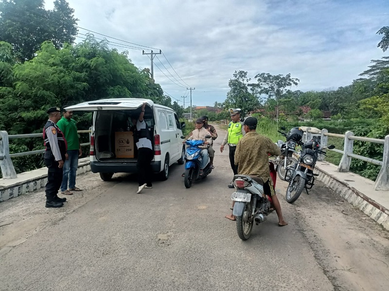 Unit Patroli Gabungan Polsek Tulang Bawang Tengah Dengan Unit Opsnal Adakan Patroli Wilayah