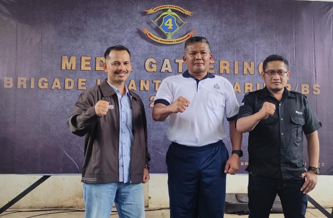 Pengurus SMSI Lampung Hadiri Coffee Morning Brigif 4 MarinirBS