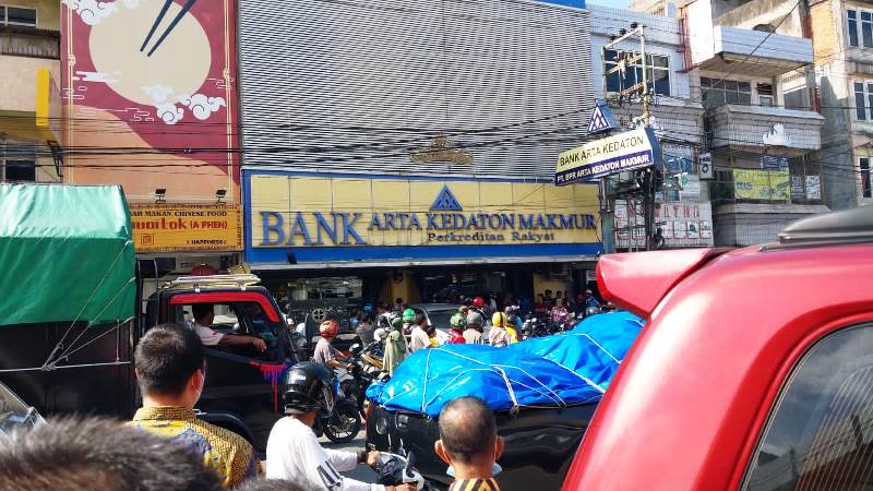 Aksi Nekat Perampok Tunggal Bersenpi di Bank Artha Kedaton Makmur Telukbetung Digagalkan, Tapi Dua Terluka Tembak!
