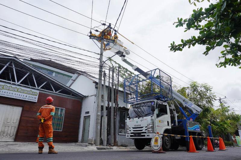 Jelang Perayaan Nyepi, PLN Pastikan Pasokan Listrik Aman, Prediksi Beban Puncak di Bali Turun Hingga 40 Persen