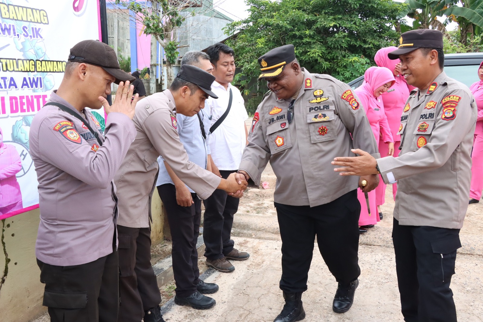 Kunker ke Polsek Dente Teladas, Kapolres Tulang Bawang Sampaikan Pesan Ini