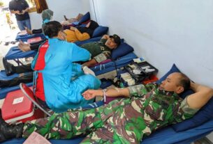 Peduli Sesama, Anggota Koramil Wonosegoro Sukseskan Donor Darah