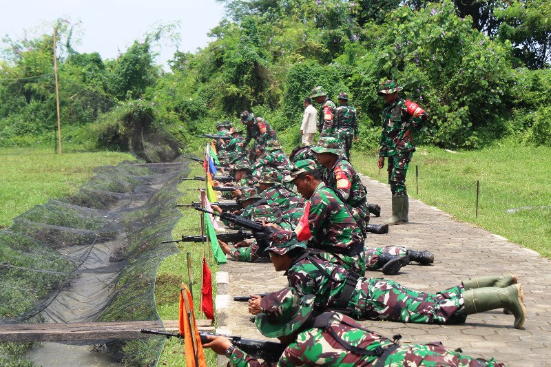 Pelihara Kemampuan Menembak Prajuritnya, Kodim Wonogiri Gelar Latihan Menembak