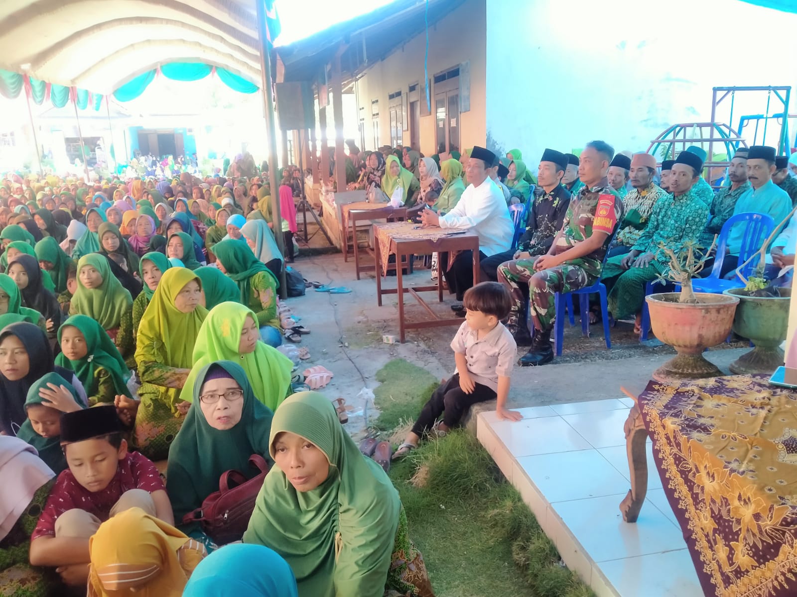 Tingkatkan Keimanan Dan Jalin Silaturahmi, Babinsa Sukorejo Hadiri Pengajian Di Desa Binaan