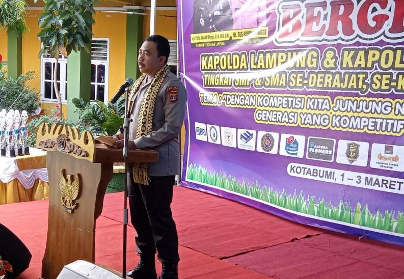Wakapolda Lampung buka Lomba Spectrus Olympics Smabha Trophy