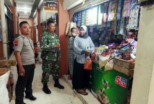 Ada Apa Bati Bakti TNI Koramil 04/Jebres Sambangi Pasar Tradisional, Ini Jawabannya