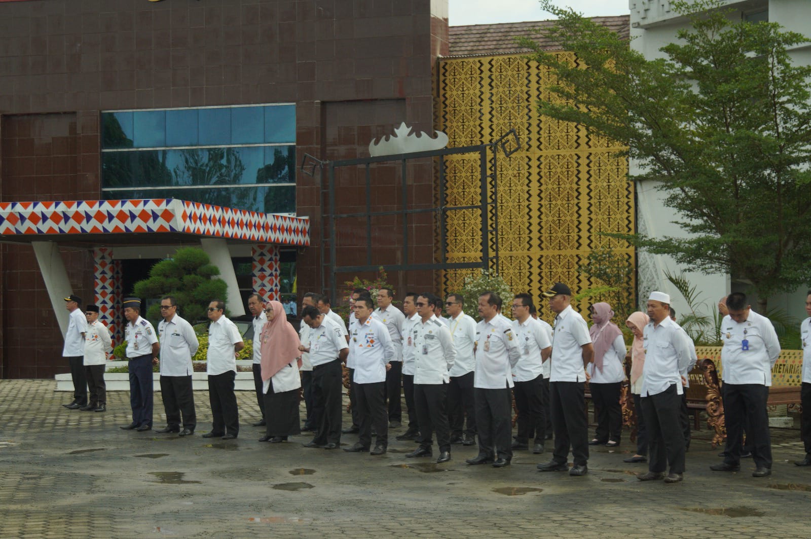 Apel Pagi Perdana Pasca Libur Hari Raya Idul Fitri 1444 H, Bupati Adipati Apresiasi Kedisiplinan ASN