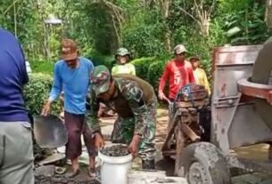 Babinsa Beji Bersama Warga Perbaiki Jalan Desa, Ini Tujuannya