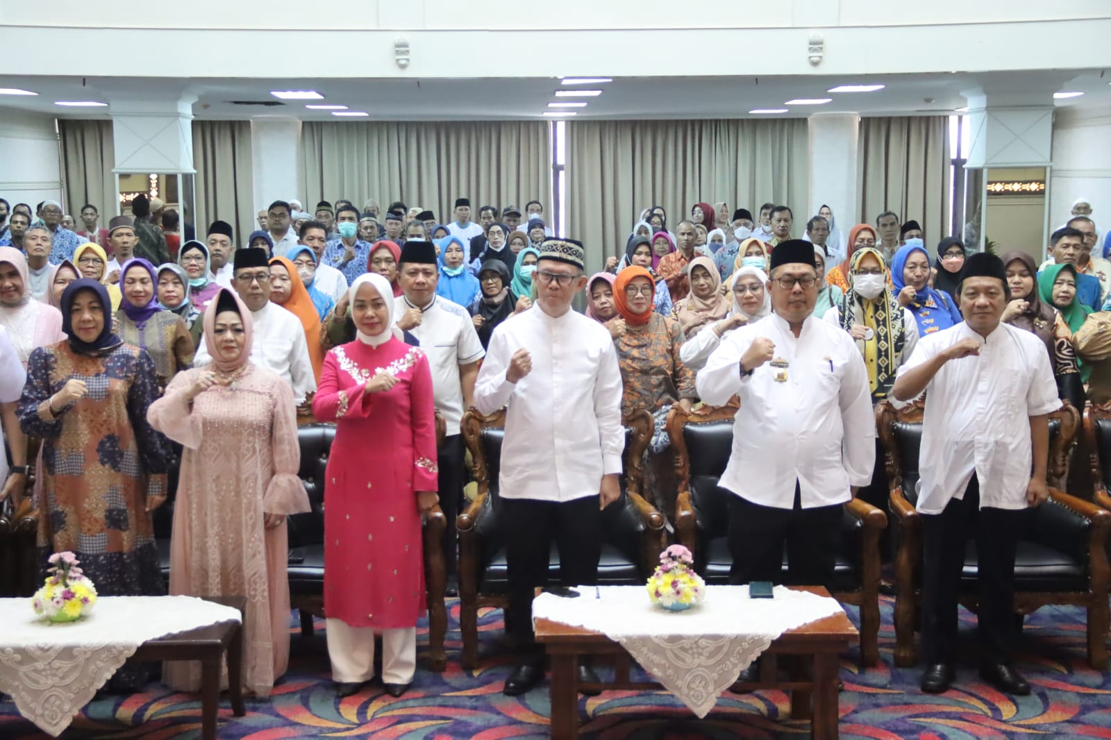 Dewan Pengurus Korpri Provinsi Lampung Serahkan Bantuan dan Tali Asih Kepada Sejumlah ASN Purna Bakti