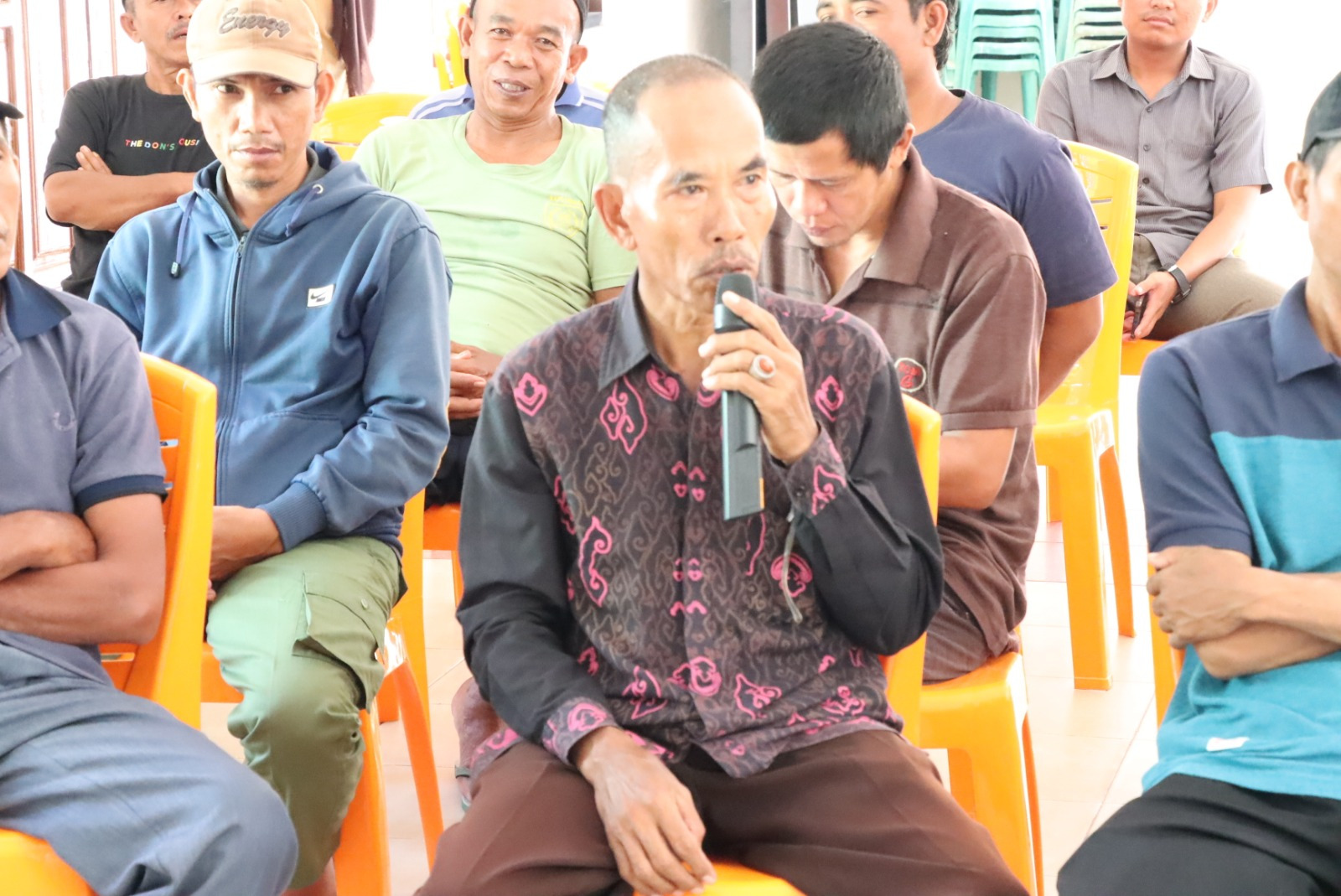 Ini Keluhan Masyarakat Dwi Warga Tunggal Jaya Pada Kegiatan Jum'at Curhat Polres Tulang Bawang