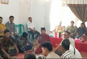 Kades Penagan Ratu Gelar Halal Bihalal dengan Perangkat Desa