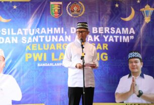 Mewakili Gubernur, Sekdaprov Lampung Hadiri Doa Bersama dan Pemberian Santunan Anak Yatim Oleh PWI Provinsi Lampung
