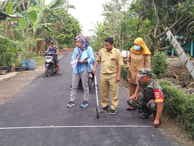 Pembangunan Infrastruktur Jalan Desa Untuk Kesejahteraan Masyarakat