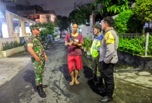 Piket Koramil 03/Serengan Melaksanakan Patroli Malam