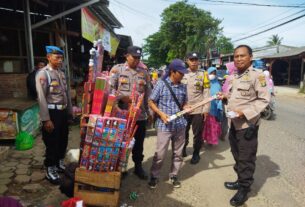 Polsek Tanjung Senang Himbau Pedagang Kembang Api Tidak Menjual Petasan