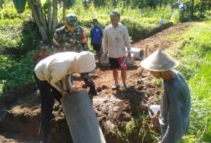 Salah Satu Implementasi Pembinaan Teritorial, Ini Yang Dilakukan Babinsa Bulurejo