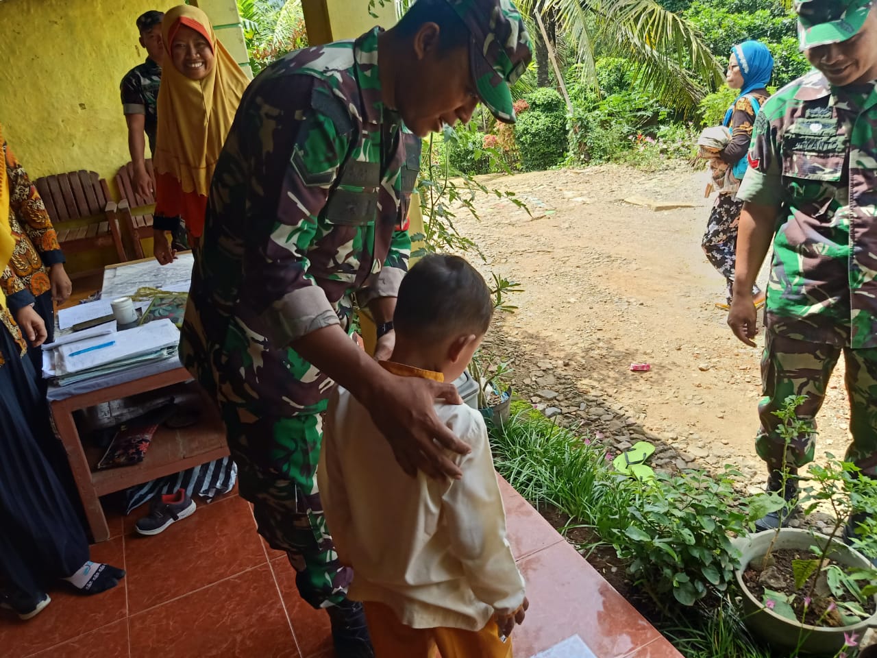 Sinergi Babinsa Dan Bidan Desa Kulurejo Dalam Pelayanan Kesehatan