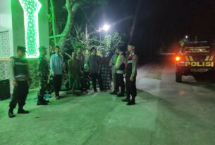 TNI-Polri Di Puhpelem Laksanakan Patroli Gabungan Malam Takbir Idul Fitri 1444 H