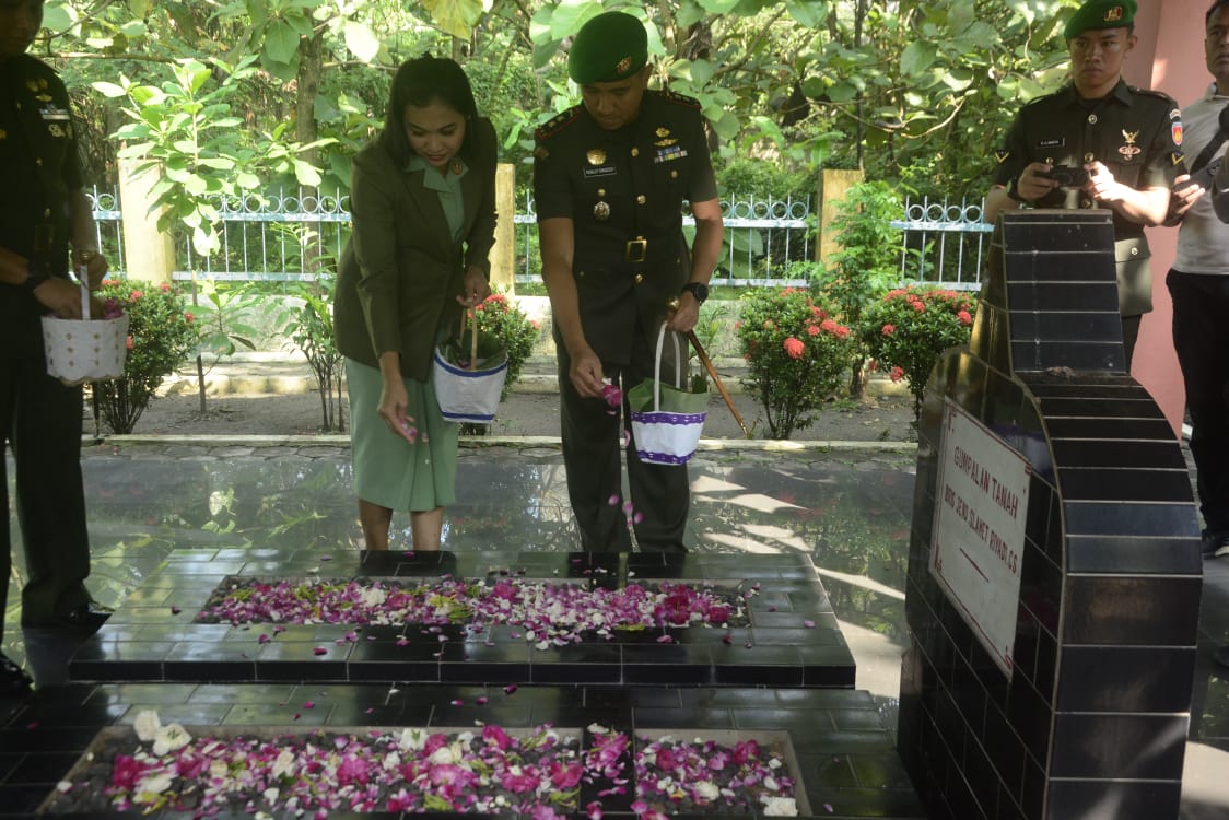Dandim Boyolali Hadiri Ziarah Rombongan Dalam Rangka HUT Korem Solo