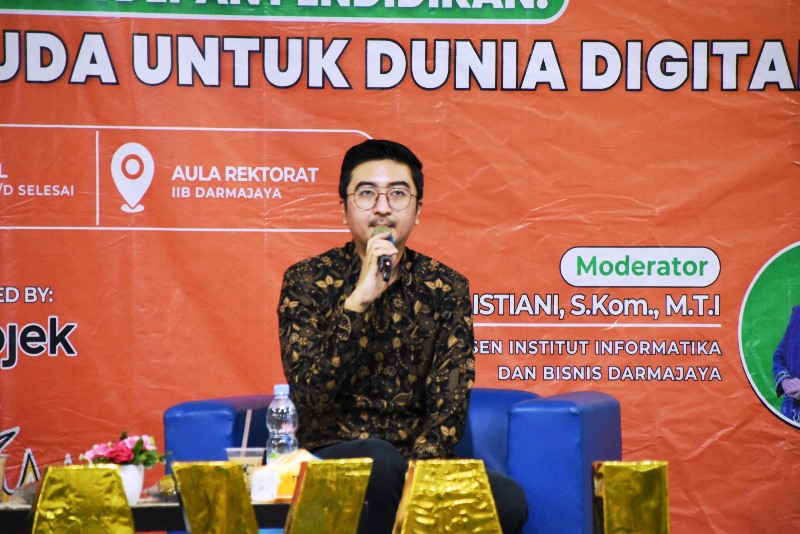 Karnaval IT Season X Dibuka, Himsi IIB Darmajaya Gelar Seminar Nasional Hadirkan Gojek Lampung