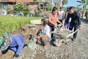 Peran Ibu-Ibu Turut Sukseskan TMMD Reguler Ke-116 Kodim 0735/Surakarta Tak Diragukan Lagi