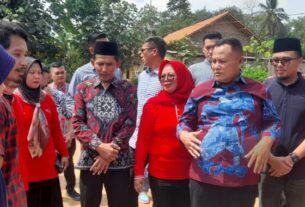Sarmanto Warga Tanjung Sari Terimakasih Kepada Bupati Lampung Selatan Telah Berikan Bantuan Bedah Rumahnya