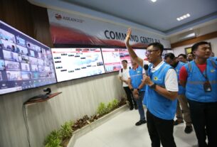 Siaga KTT ASEAN, Dirut PLN Kawal Langsung Sistem Kelistrikan Lewat Command Center di Labuan Bajo