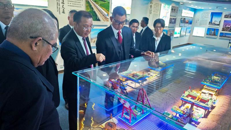 Kunjungan Bisnis ke China, PLN Teken Kerjasama Pengembangan EBT dengan Perusahaan EPC di Beijing